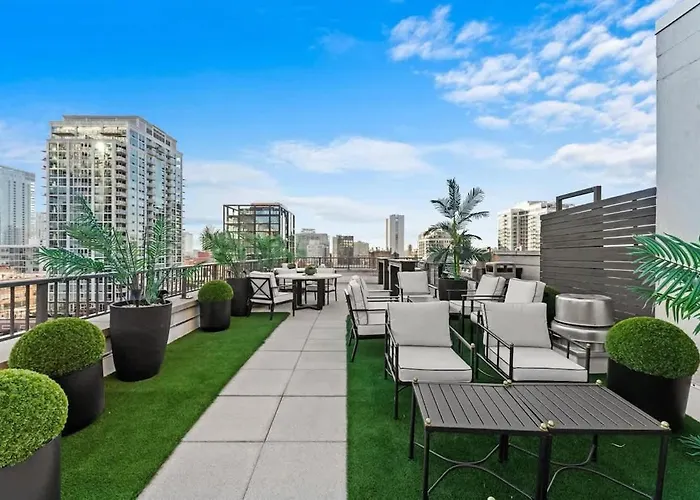 Boulevard Walk Everywhere 5 Mins To Magnificent Mile River North 02 *